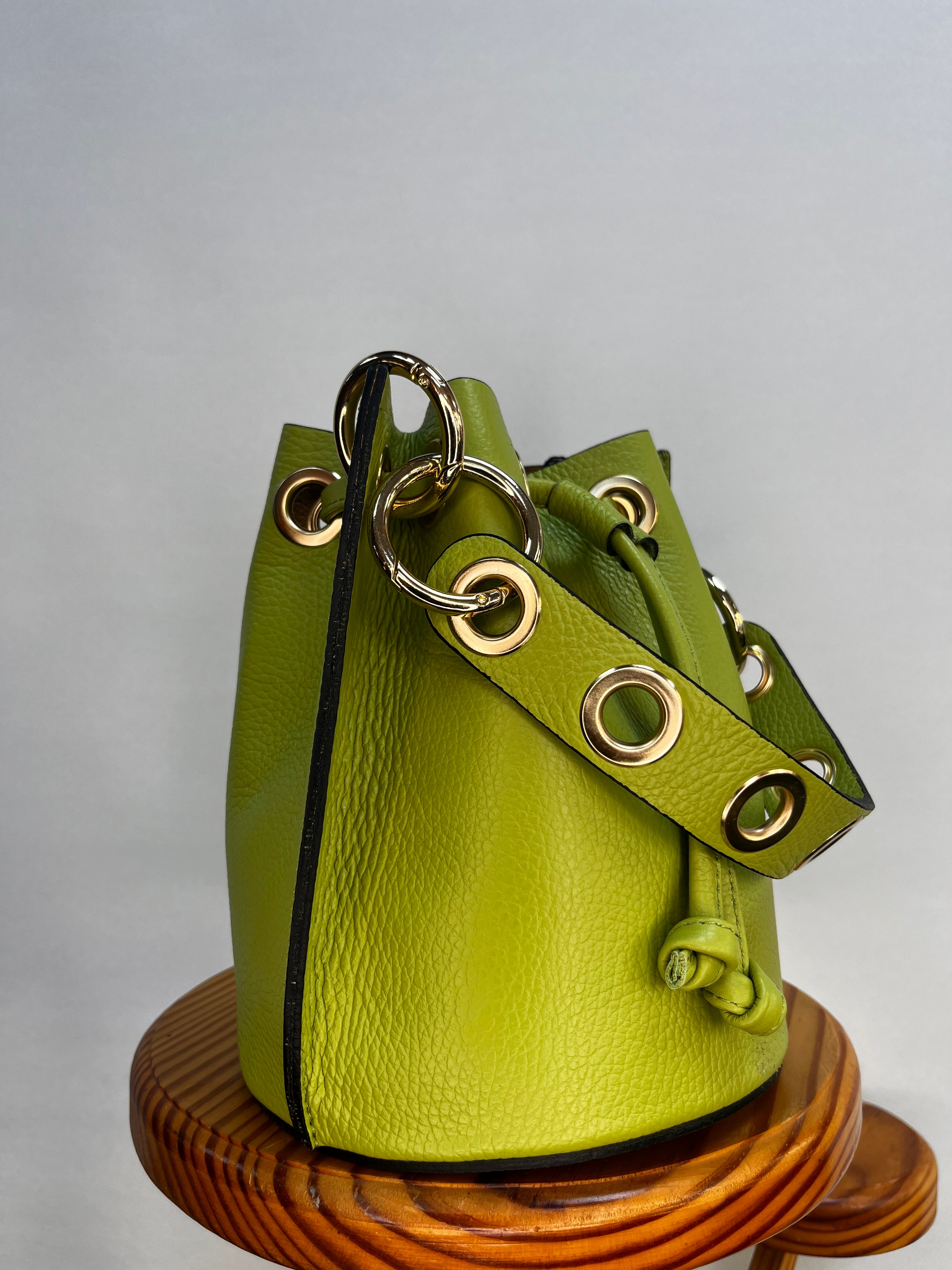 BOLSO BOMBONERA MINI VERDE PISTACHO
