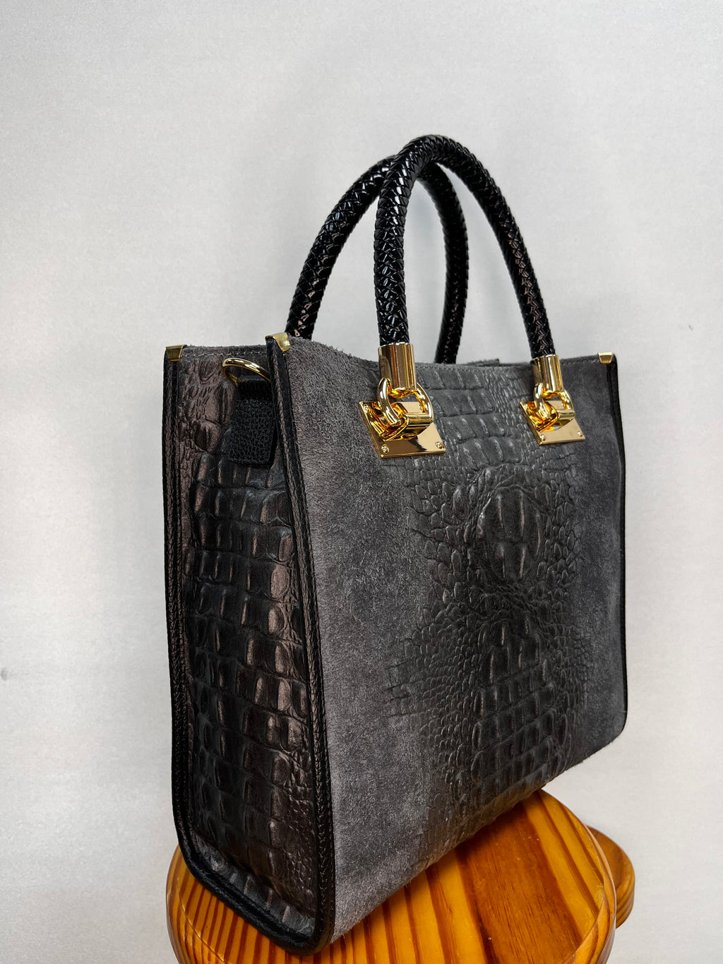 BOLSO ANTE Y COCODRILO GRANDE GRIS OSCURO