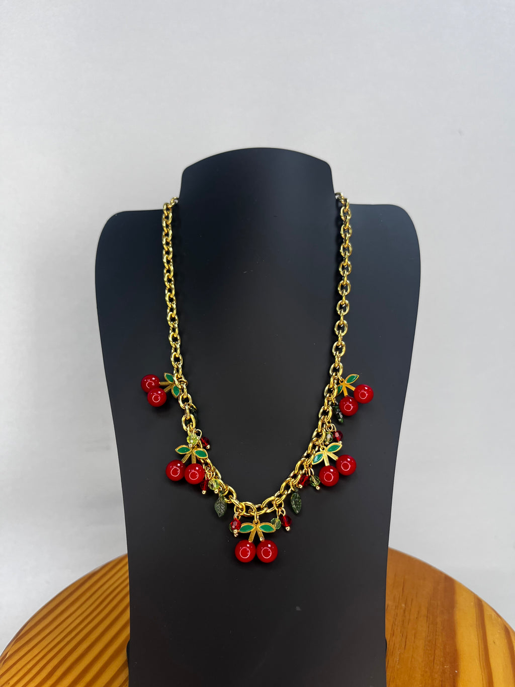 COLLAR MULTI CHERRY