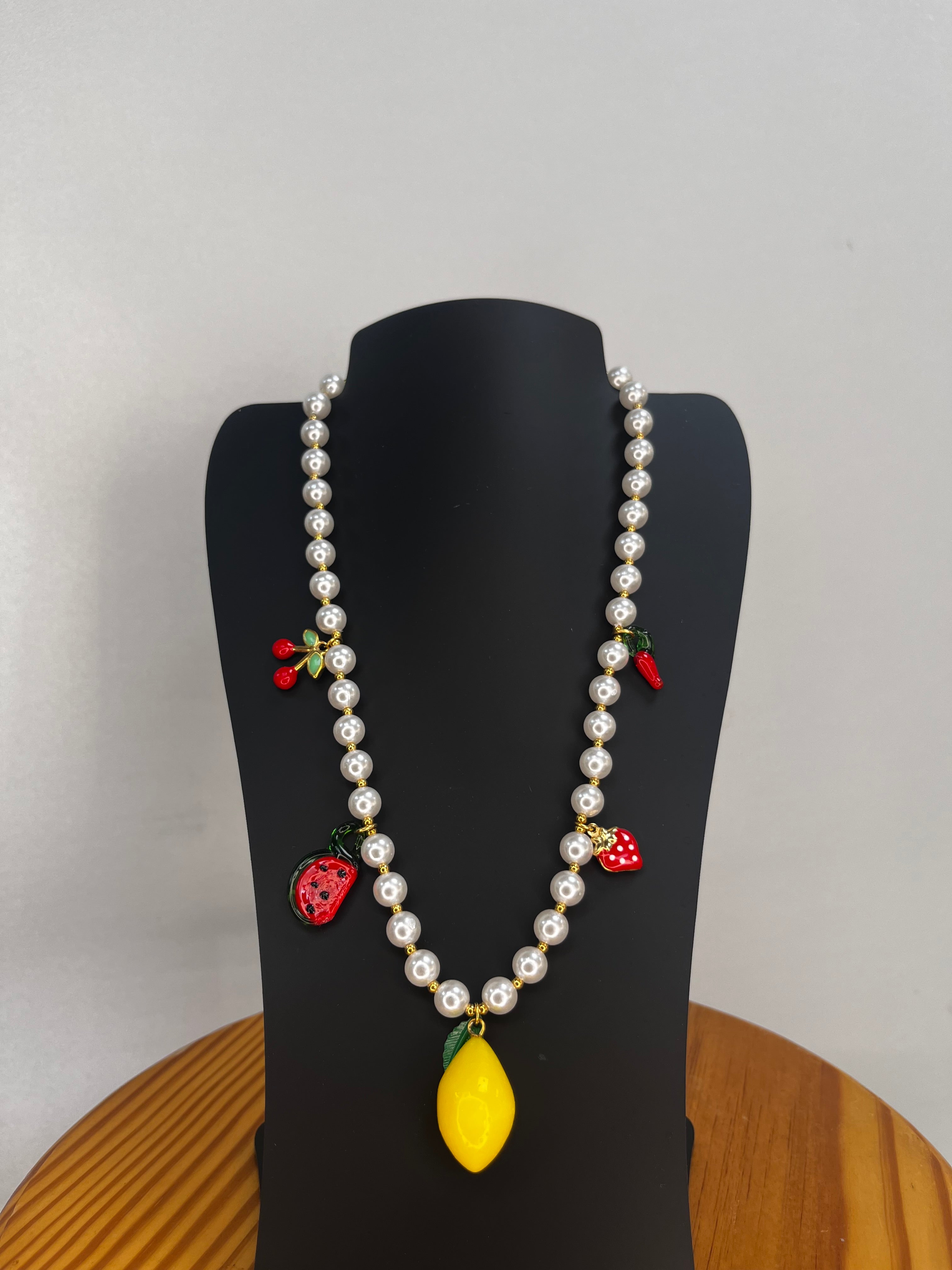 COLLAR PEARL & LEMON