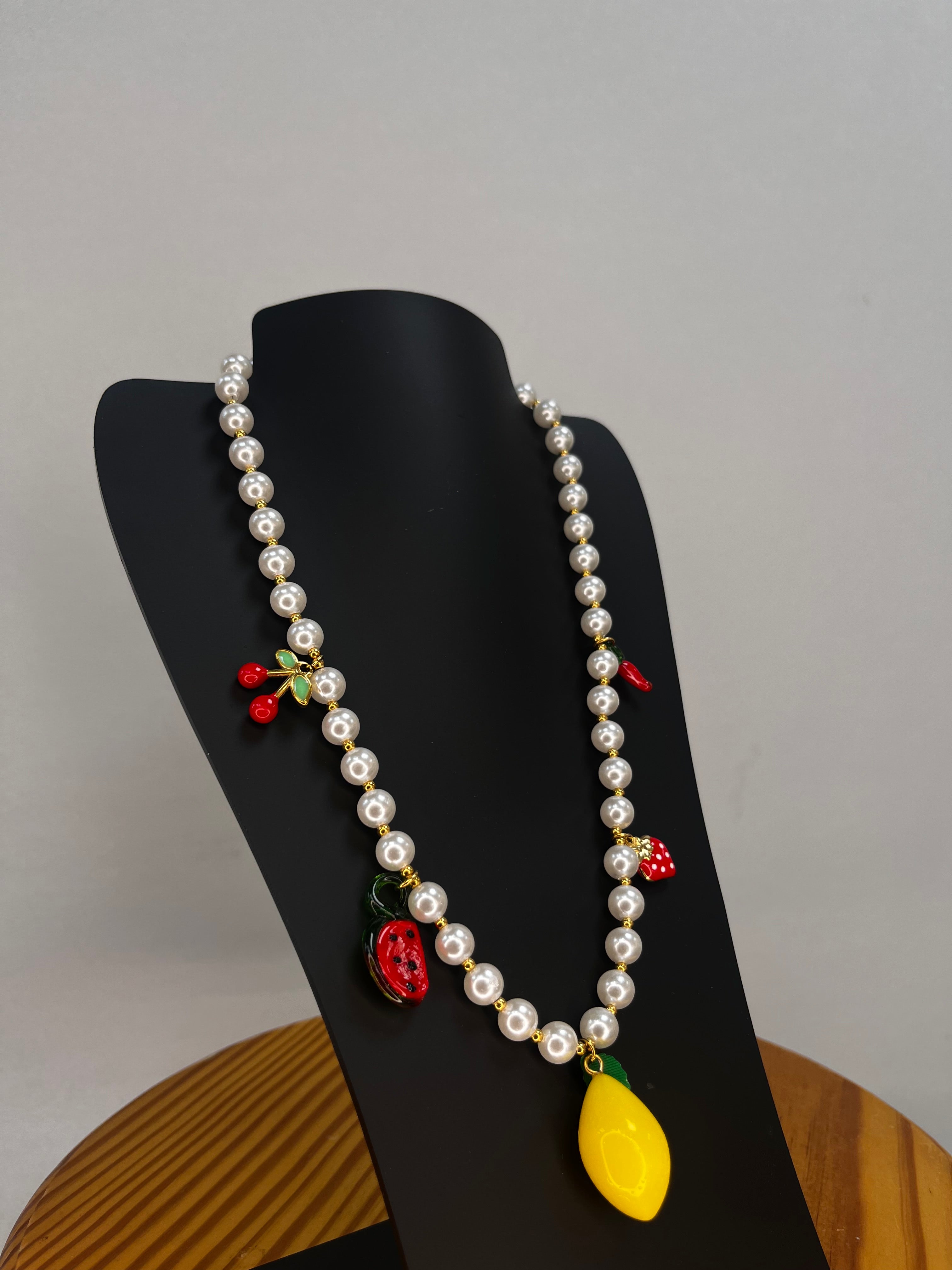 COLLAR PEARL & LEMON