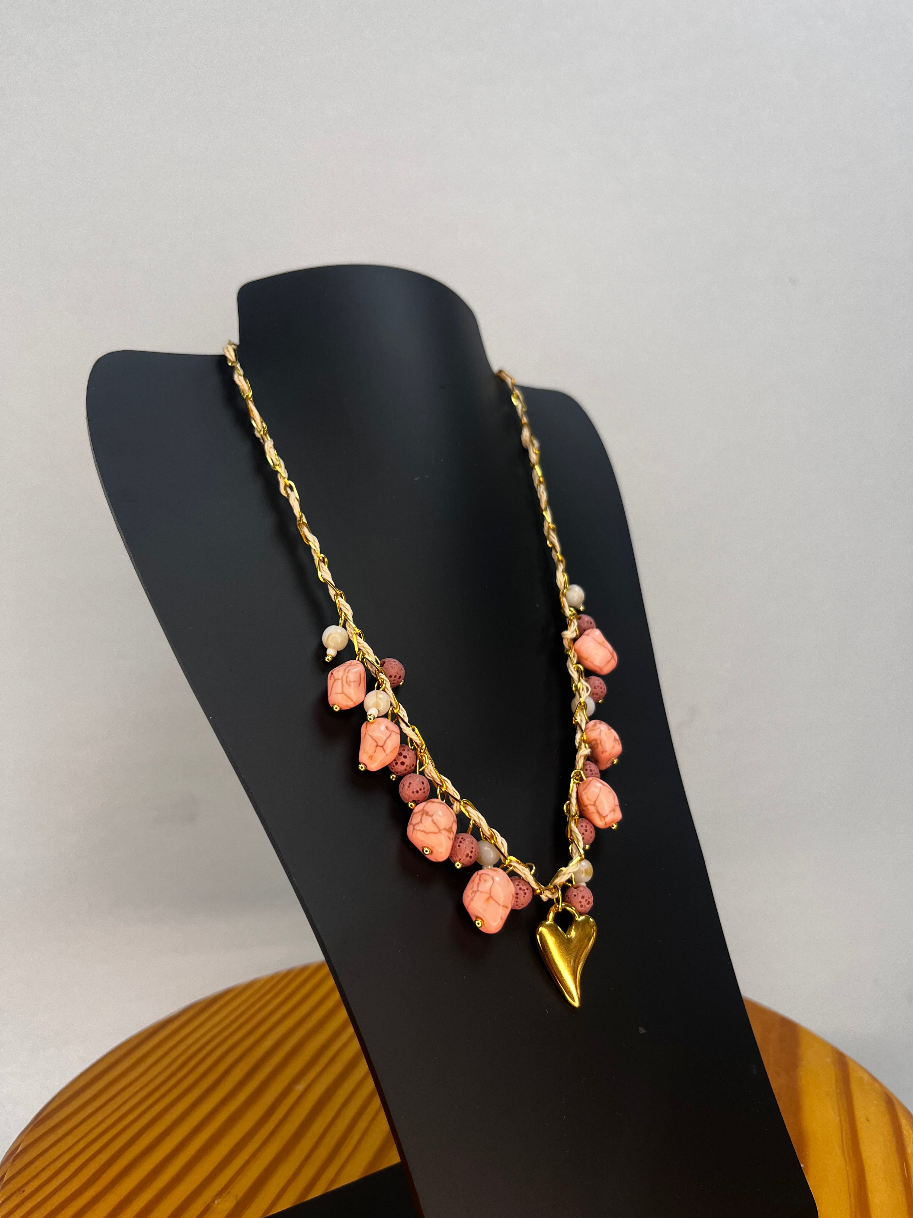 COLLAR LOVELY PINK