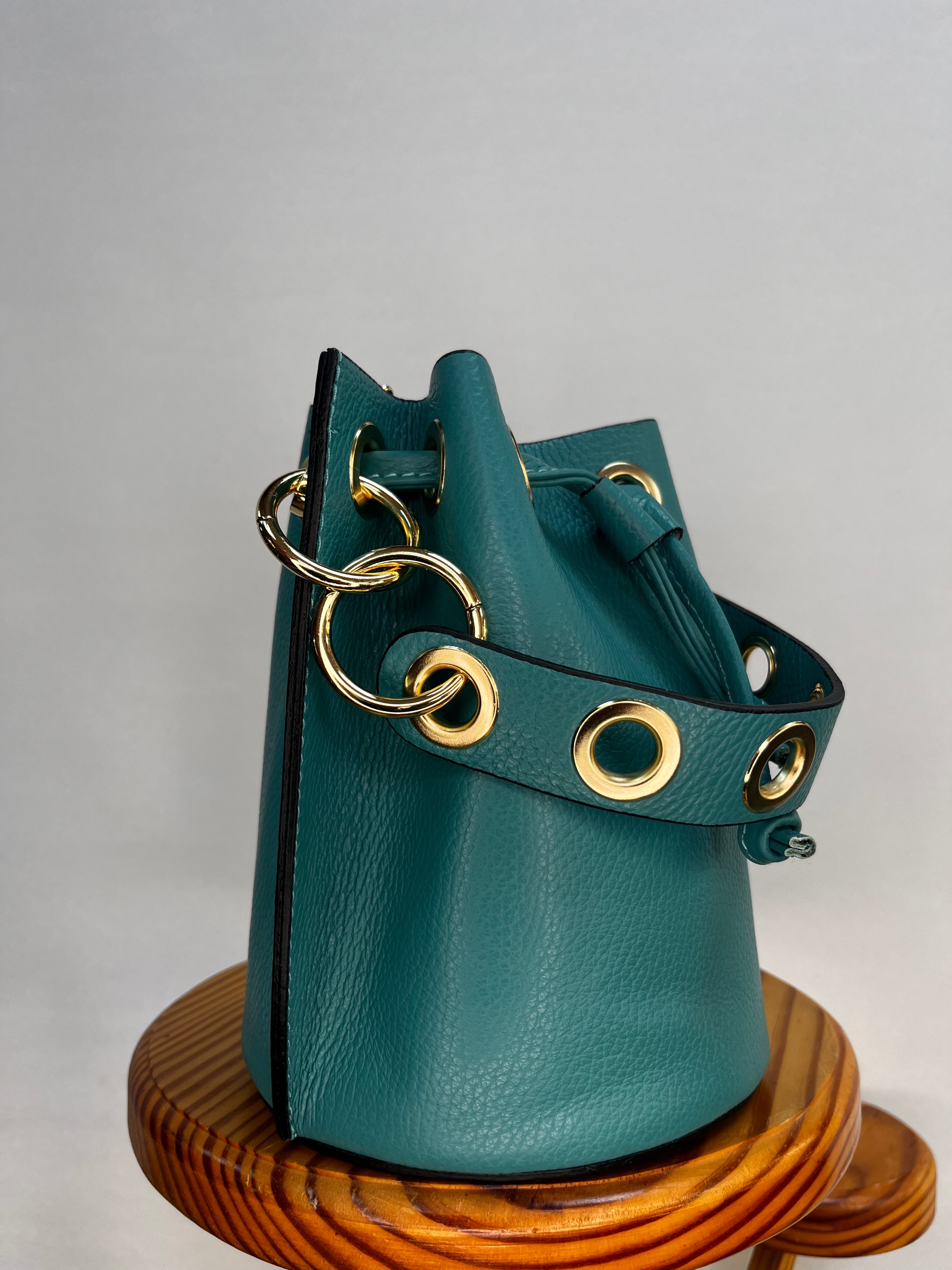 BOLSO BOMBONERA MINI AZUL VERDOSO