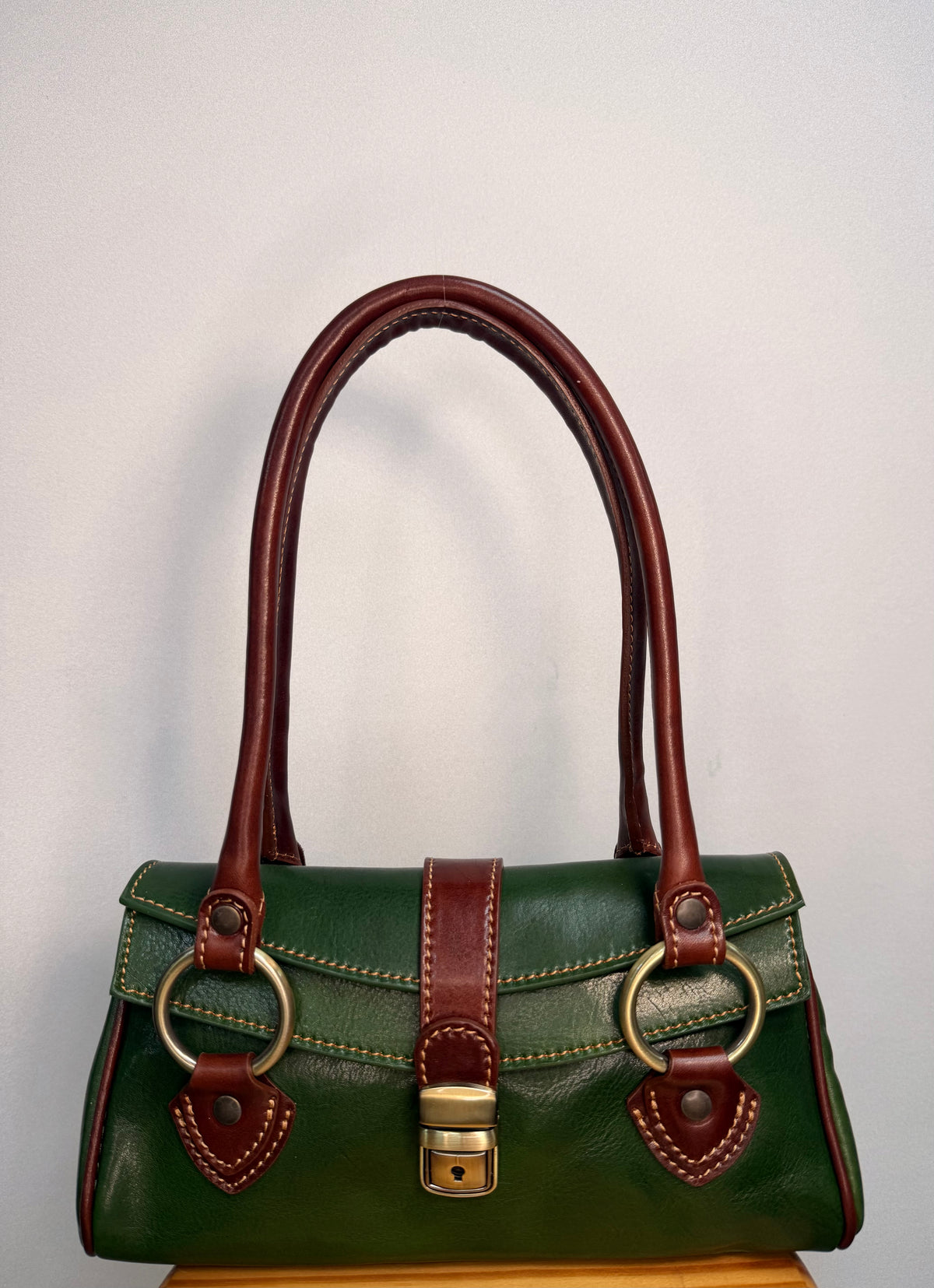 BOLSO BAGUETTE COLETTE BICOLOR