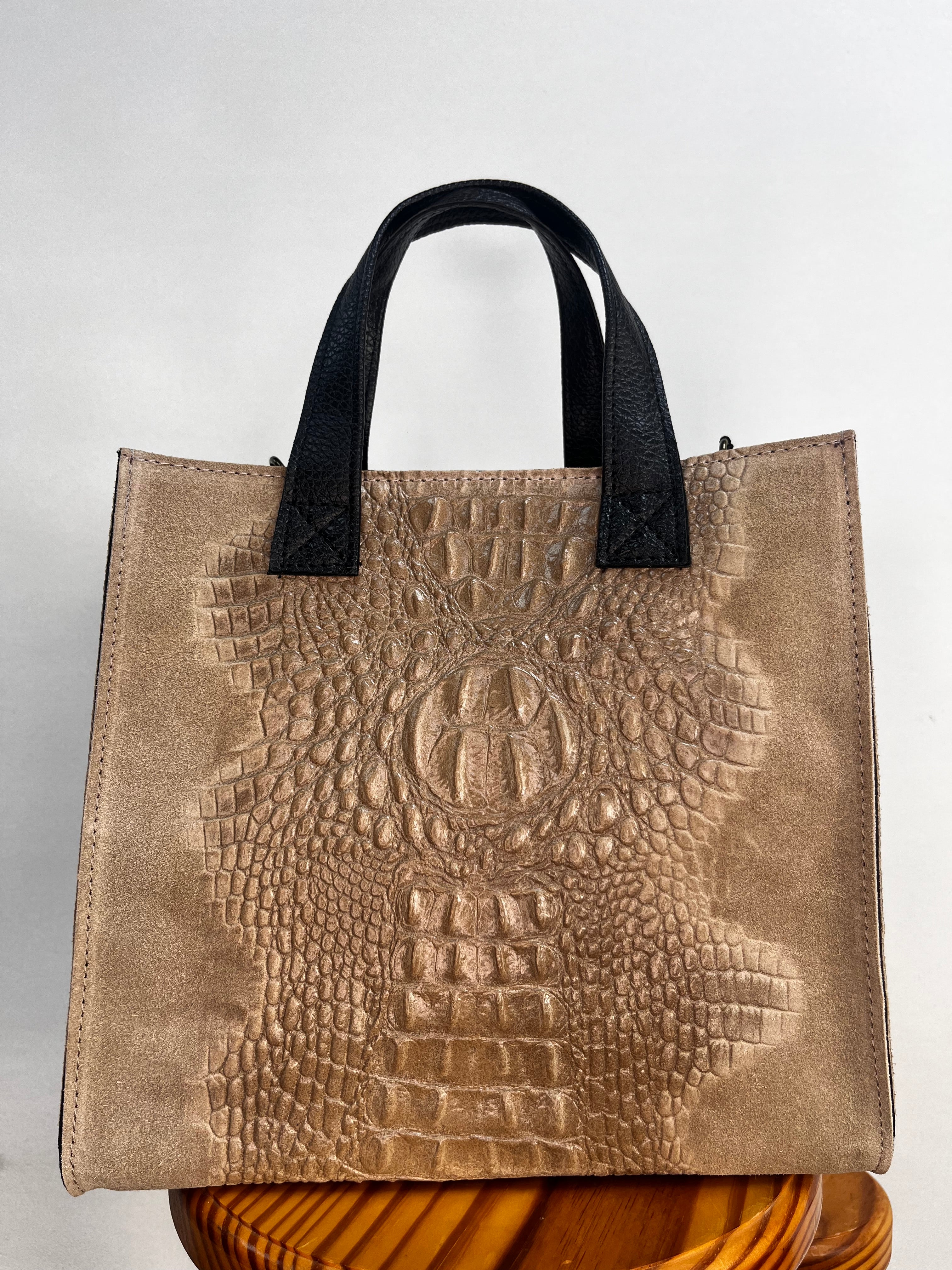 BOLSO ANTE Y COCODRILO MEDIANO TOPO