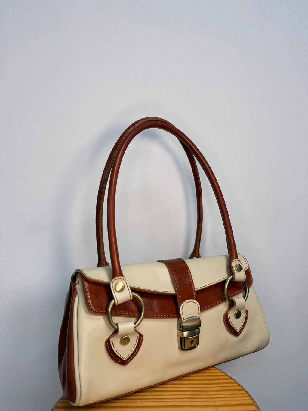 BOLSO BAGUETTE COLETTE BICOLOR