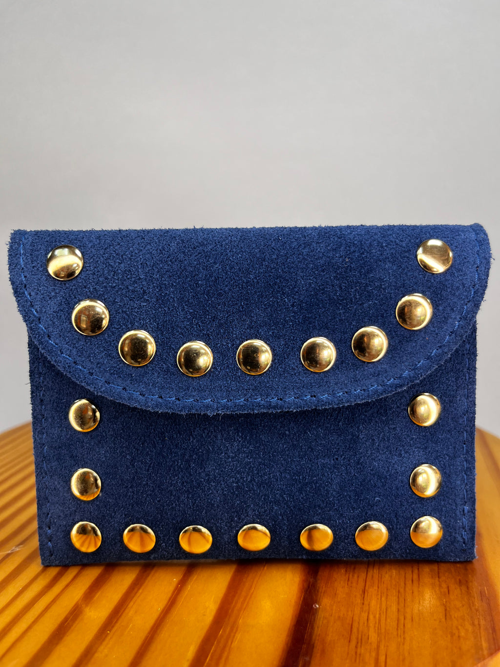CARTERA TACHUELAS AZUL OCURO