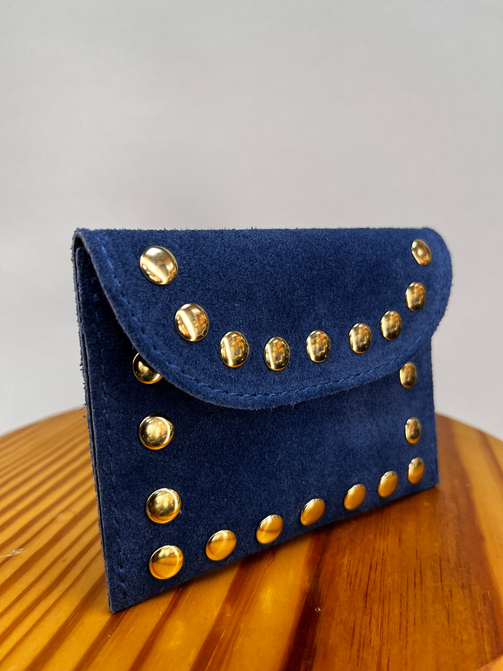 CARTERA TACHUELAS AZUL OCURO